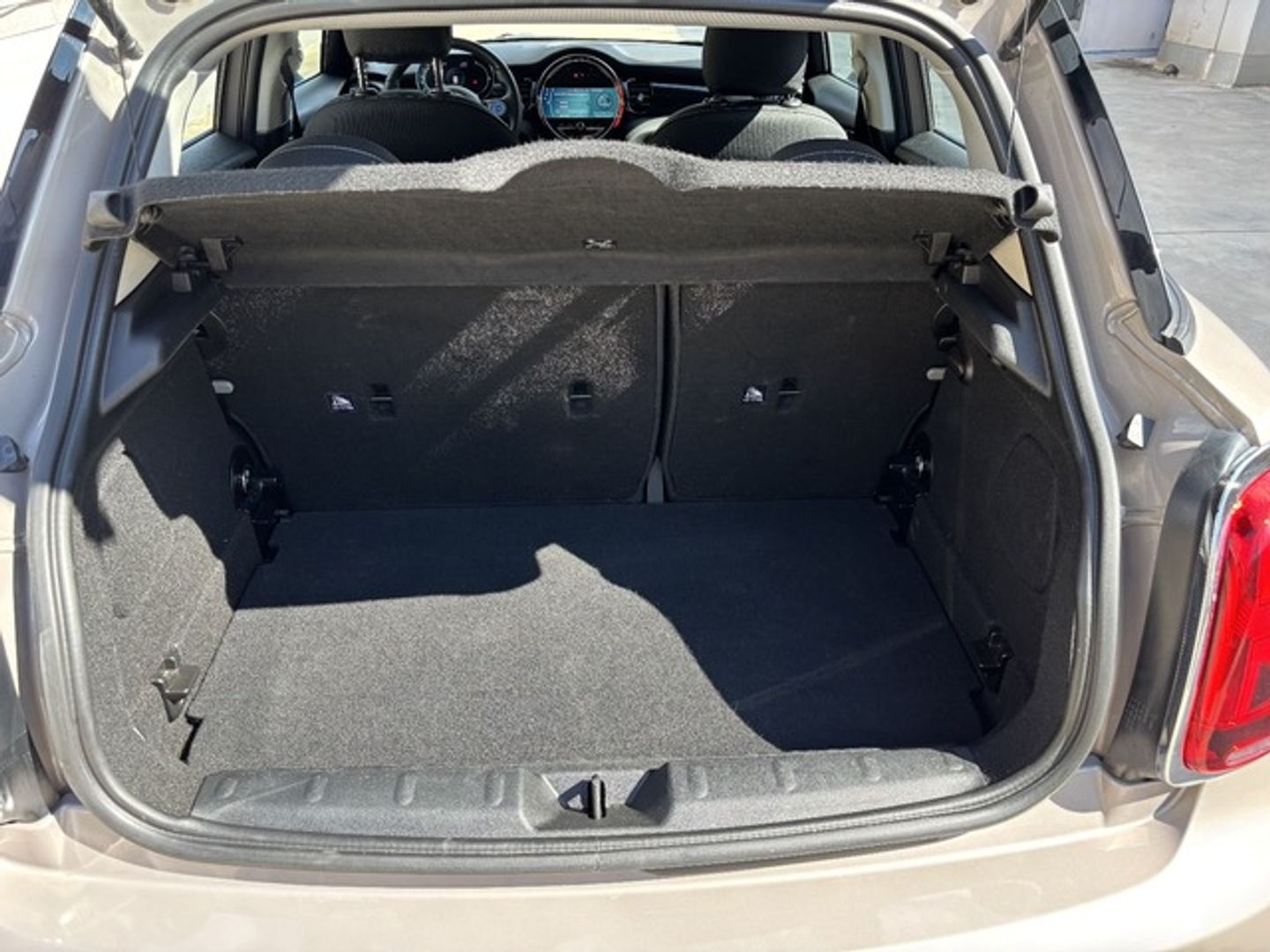 MINI MINI 5 Puertas Cooper 100 kW (136 CV)