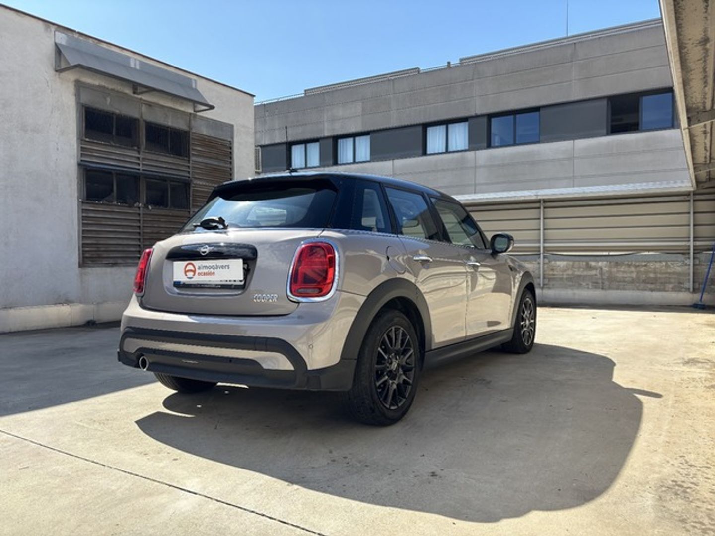 MINI MINI 5 Puertas Cooper 100 kW (136 CV)