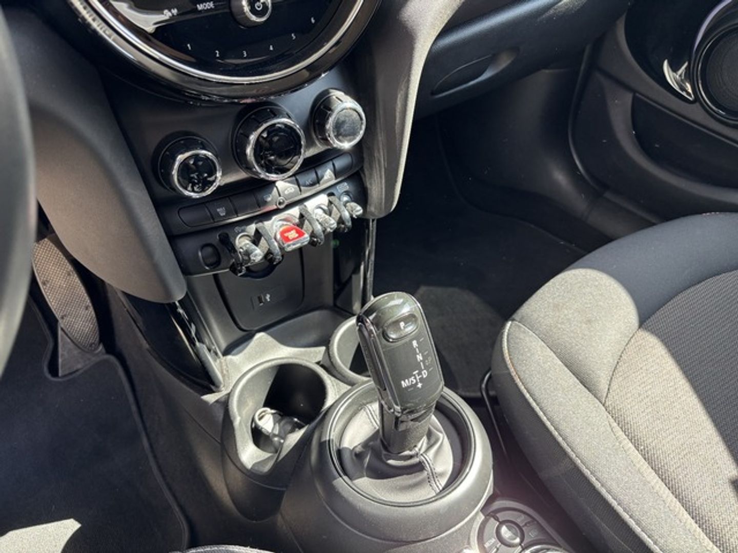 MINI MINI 5 Puertas Cooper 100 kW (136 CV)