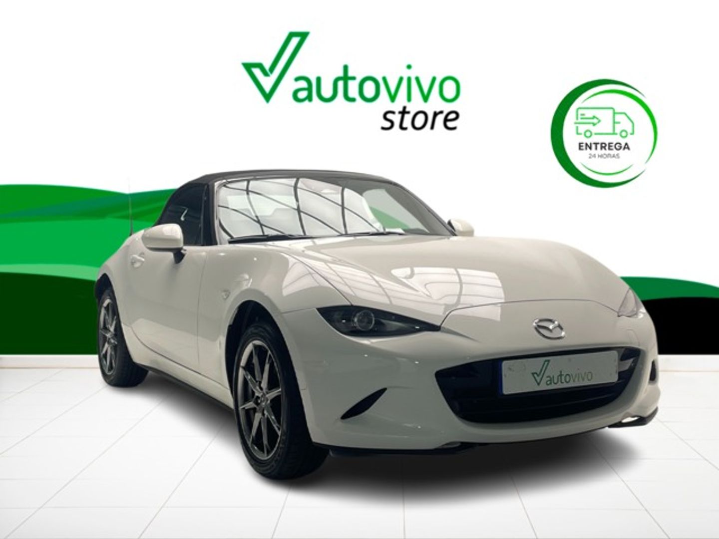 Mazda MX-5 1.5 SKYACTIV-G Exclusive-Line 97 kW (132 CV) Blanco Cabrio / Roadster