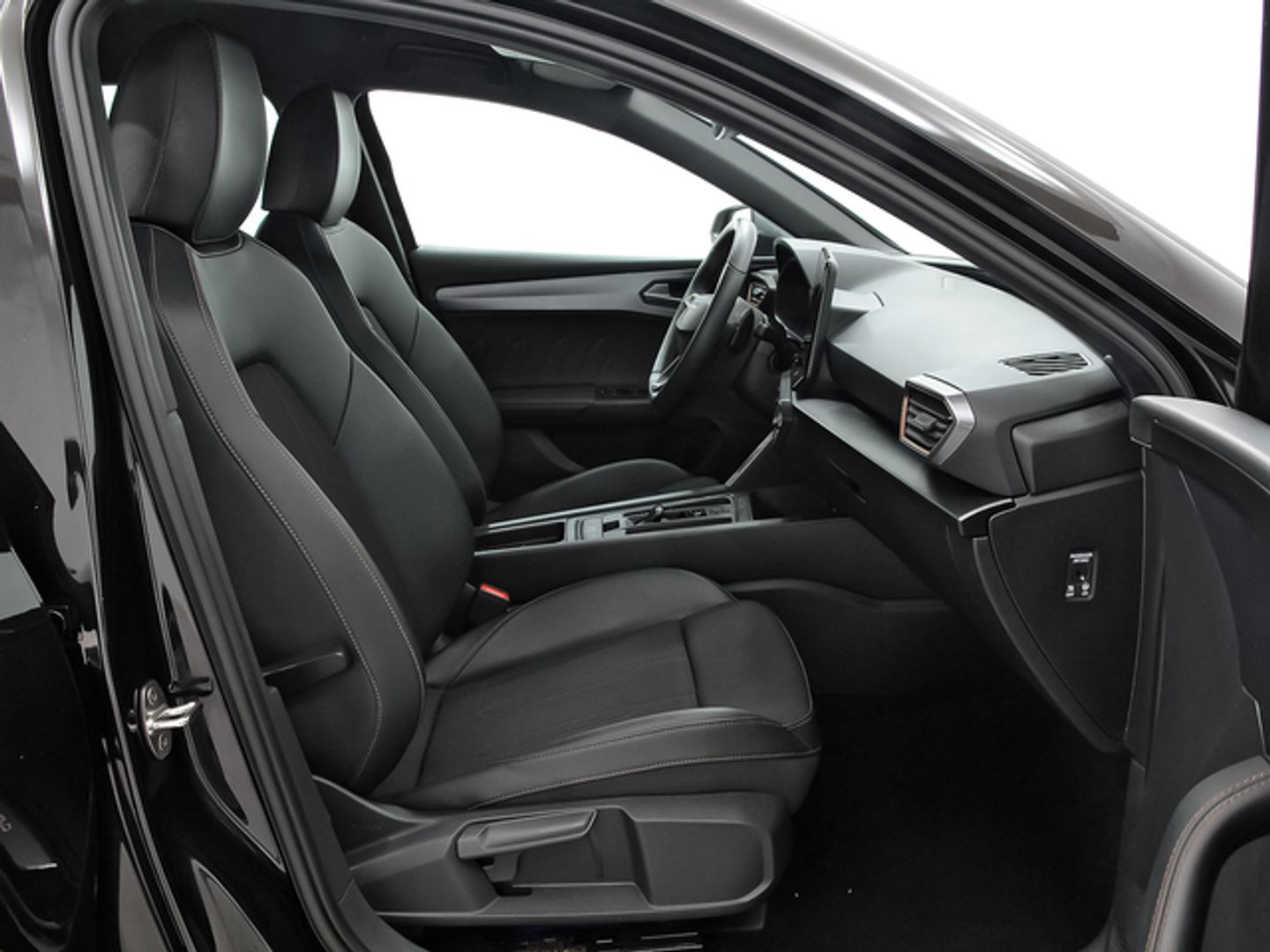 CUPRA León 1.5 eTSI DSG 110 kW (150 CV)