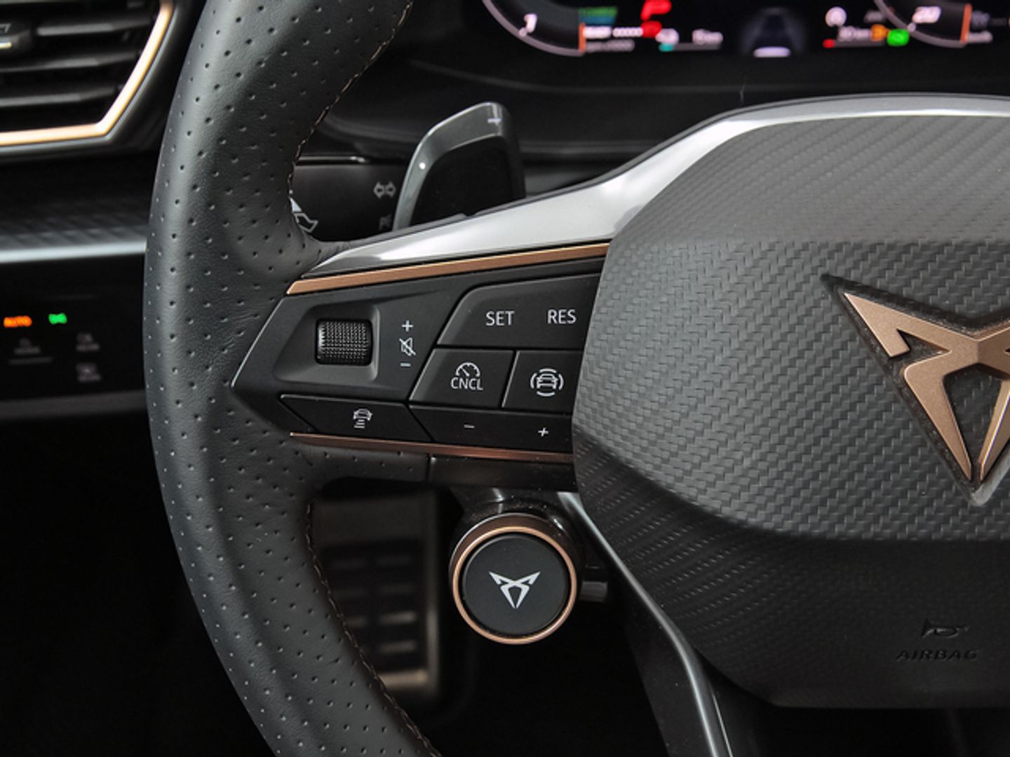 CUPRA Formentor 1.5 TSI e-Hybrid VZ 200 kW (272 CV)