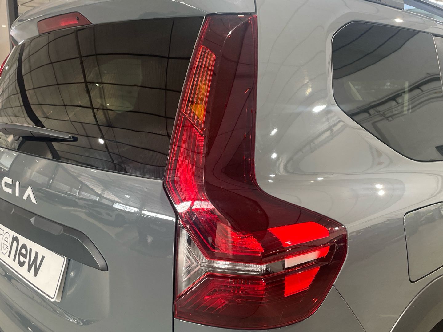 Dacia Jogger Expression TCe 7 plazas 81 kW (110 CV)