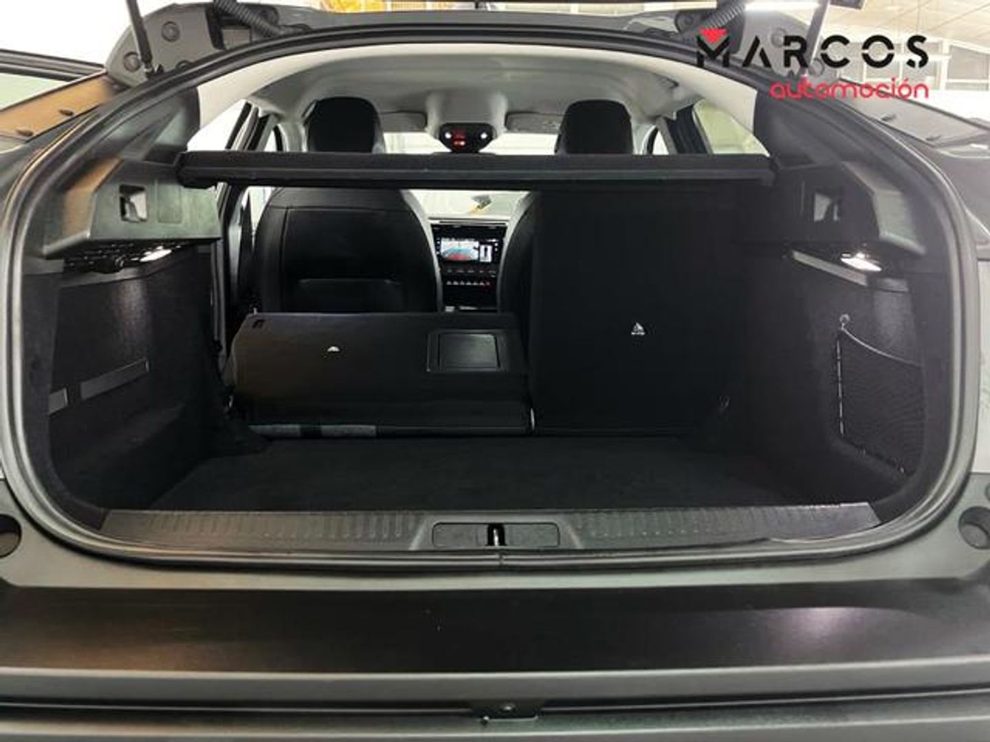 Peugeot 408 Puretech 130 Allure EAT8 96 kW (130 CV)