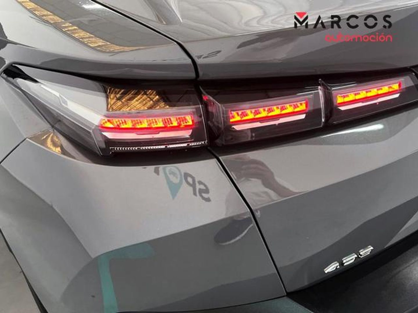 Peugeot 408 Puretech 130 Allure EAT8 96 kW (130 CV)