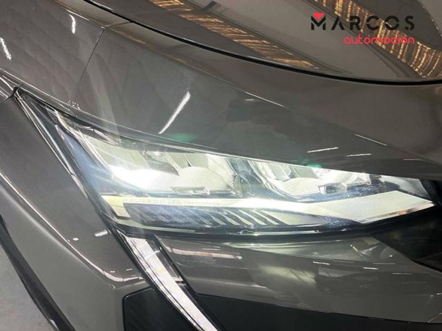 Peugeot 408 Puretech 130 Allure EAT8 96 kW (130 CV)