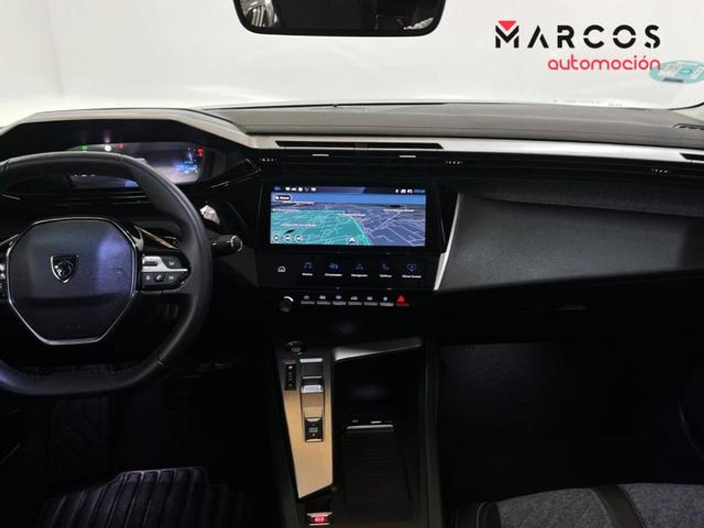 Peugeot 408 Puretech 130 Allure EAT8 96 kW (130 CV)