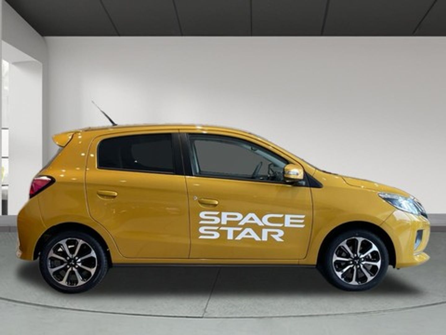 Mitsubishi Space Star 120 MPI Kaiteki 52 kW (71 CV)