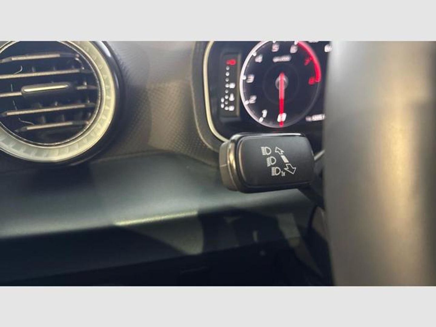 SEAT Arona 1.0 TSI S&S Xperience XS 85 kW (115 CV)