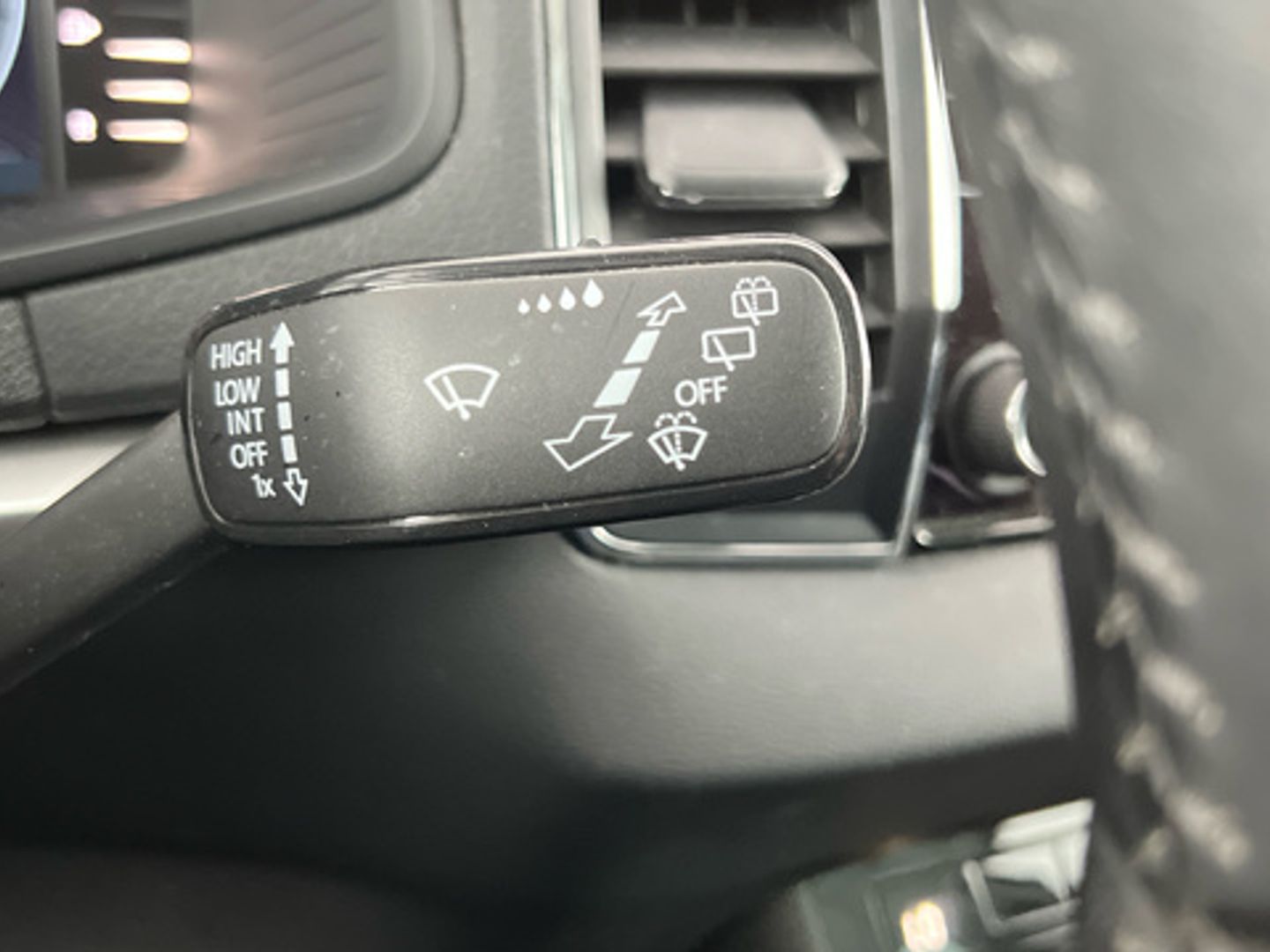 Skoda Karoq 1.5 TSI ACT Ambition DSG 110 kW (150 CV)