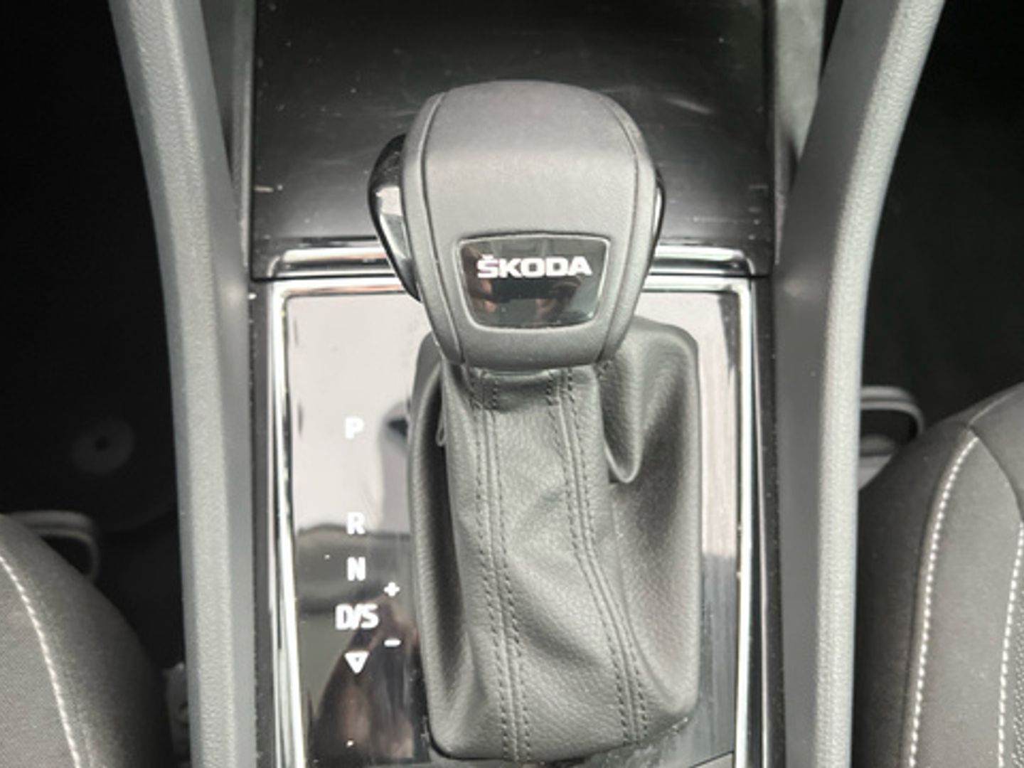 Skoda Karoq 1.5 TSI ACT Ambition DSG 110 kW (150 CV)