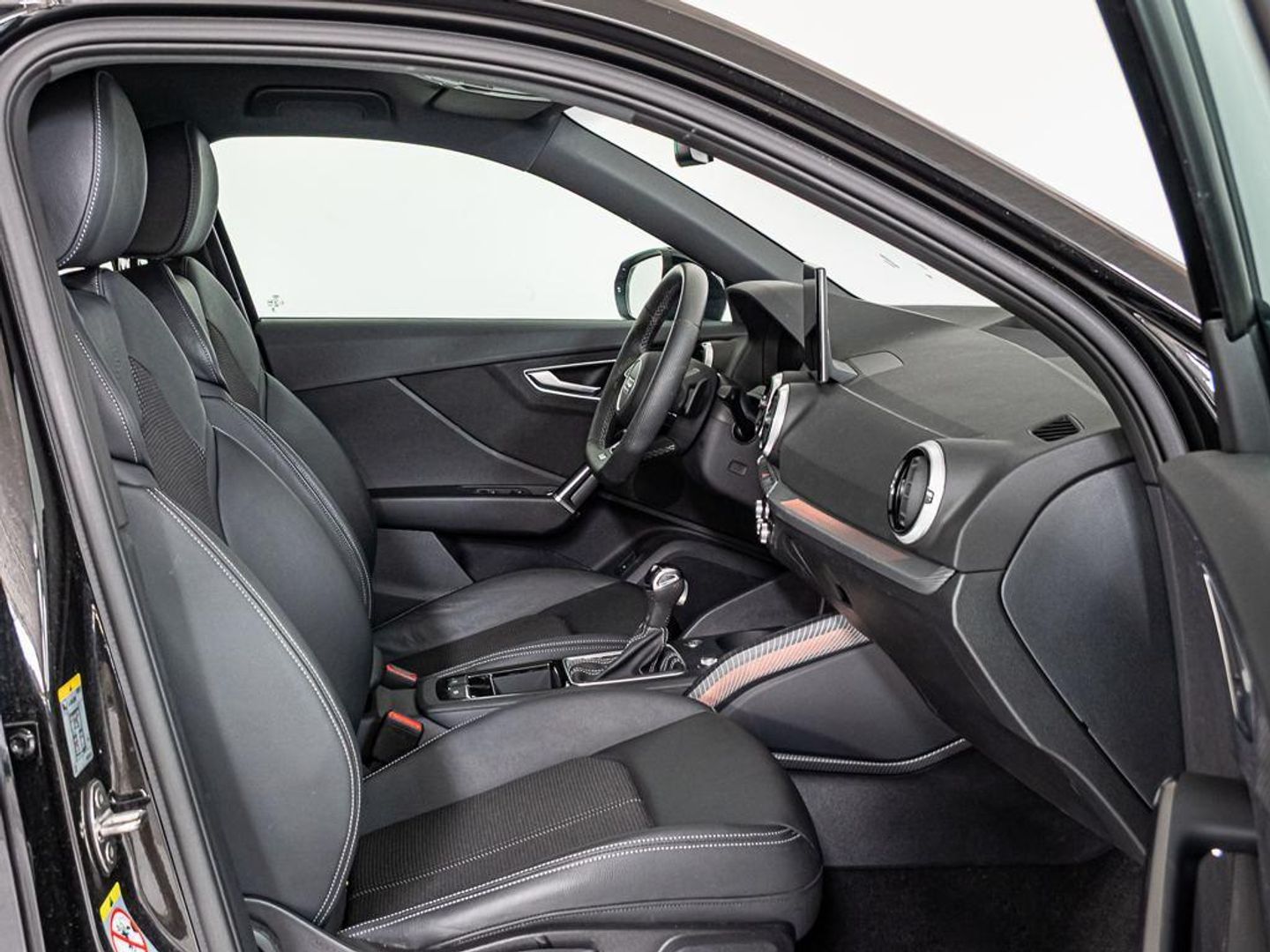 Audi Q2 Adrenalin 35 TFSI 110 kW (150 CV) S tronic Negro SUV