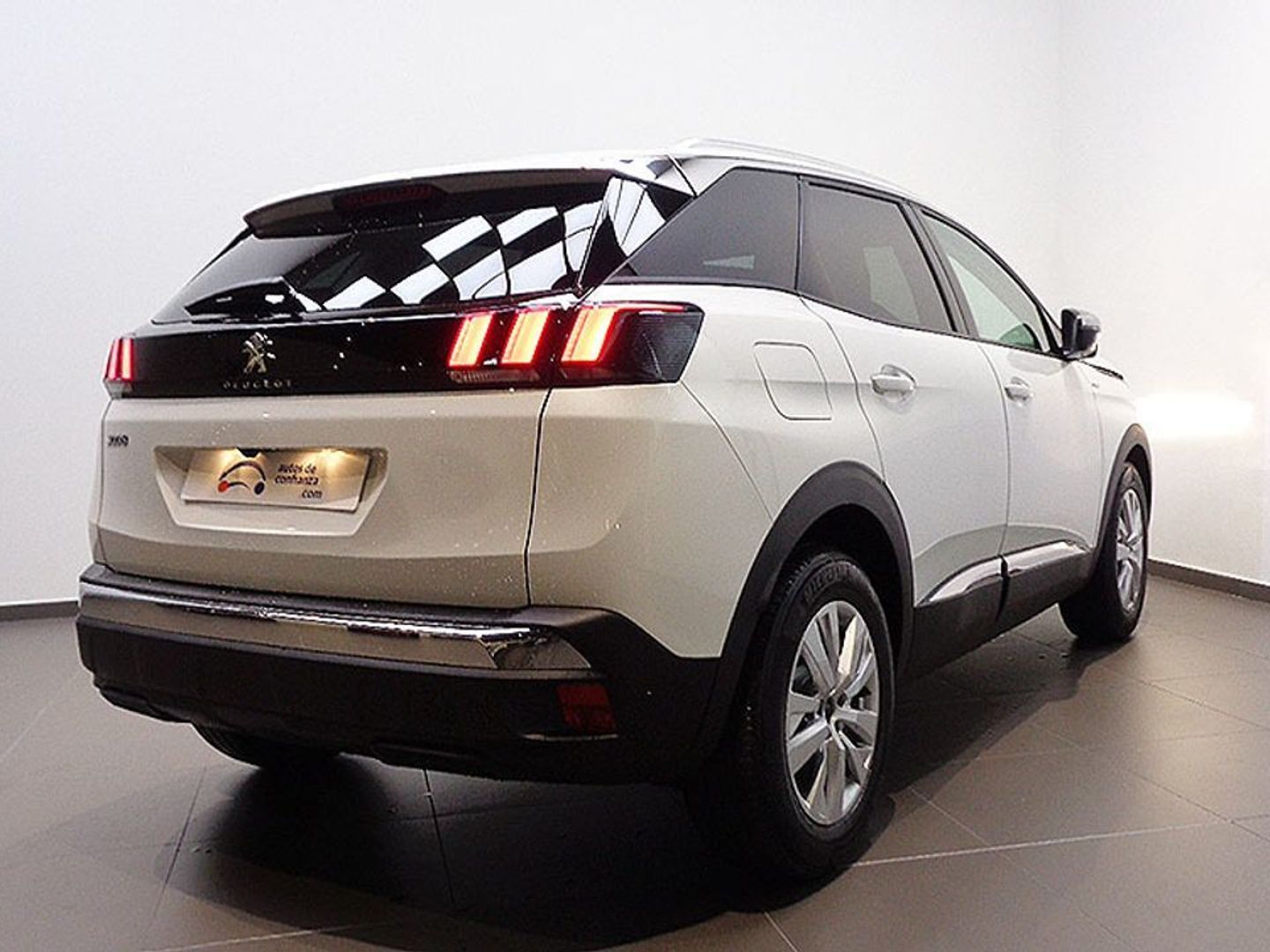 Peugeot 3008 PureTech 130 S&S Style 96 kW (130 CV)