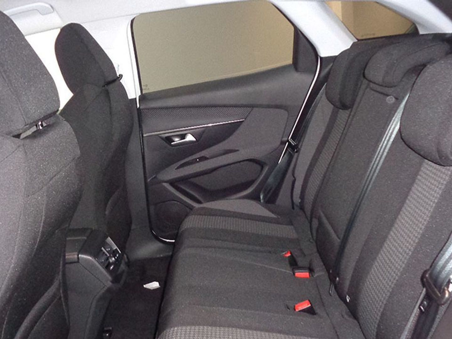 Peugeot 3008 PureTech 130 S&S Style 96 kW (130 CV)