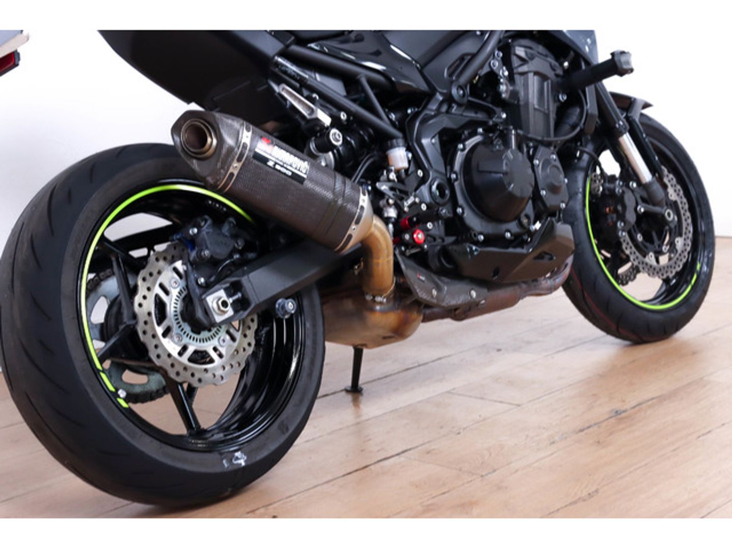 Kawasaki Z900 Performance