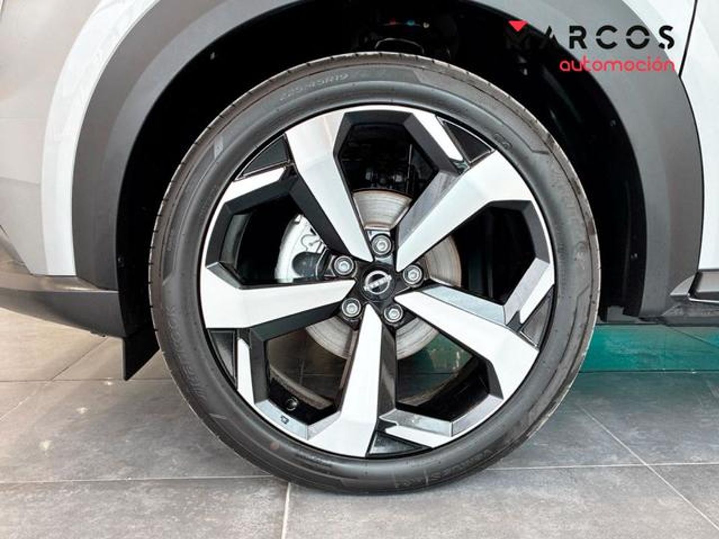 Nissan Juke 1.6 Hybrid Tekna 105 kW (143 CV)