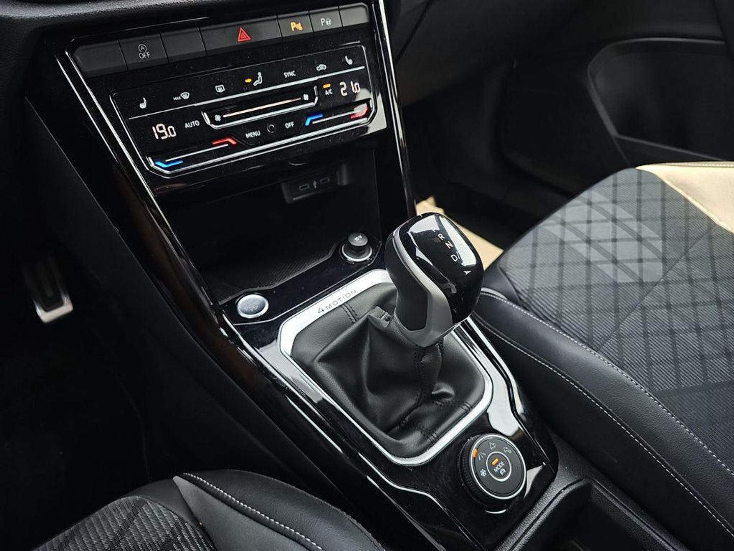 Volkswagen T-Roc R-Line 2.0 TSI 4Motion 140 kW (190 CV) DSG