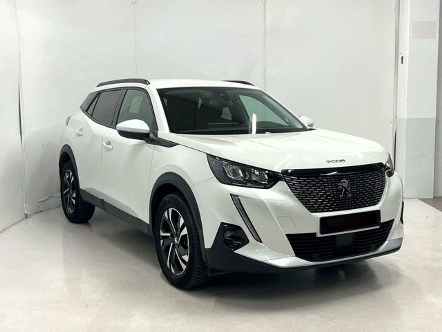 Peugeot 2008 PureTech 130 S&S Allure Pack EAT8 96 kW (130 CV)