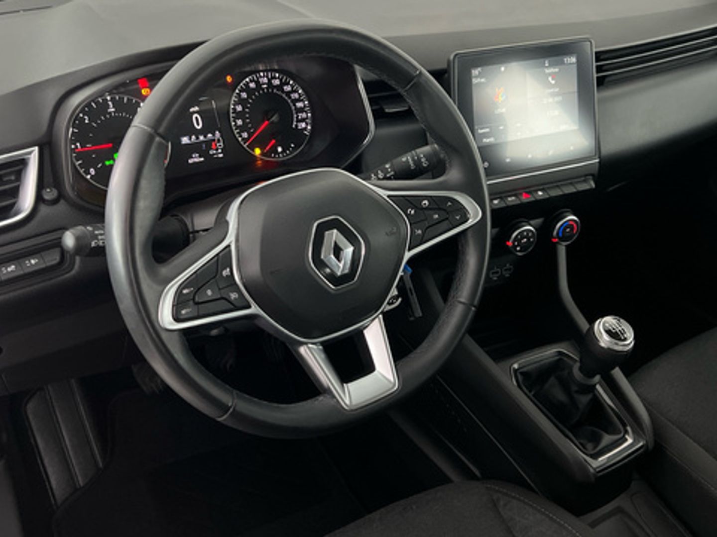 Renault Clio Equilibre Blue dCi 74 kW (100 CV)