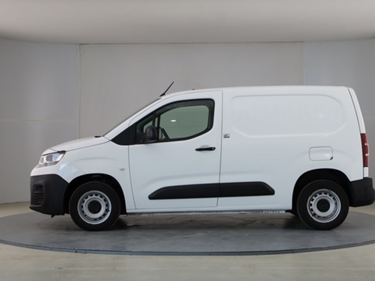 Citroen Berlingo Furgon BlueHDi 100 Talla M Control 75 kW (102 CV)