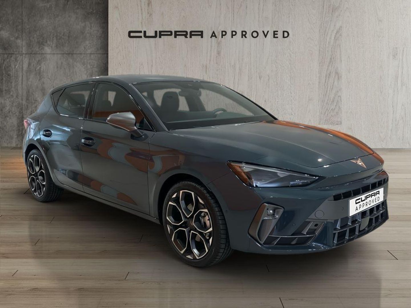 CUPRA León 1.5 eTSI DSG 110 kW (150 CV) Azul Sedan