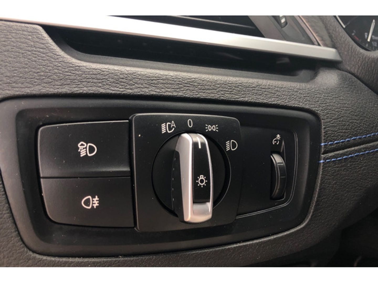 BMW X2 sDrive18d Business 110 kW (150 CV)