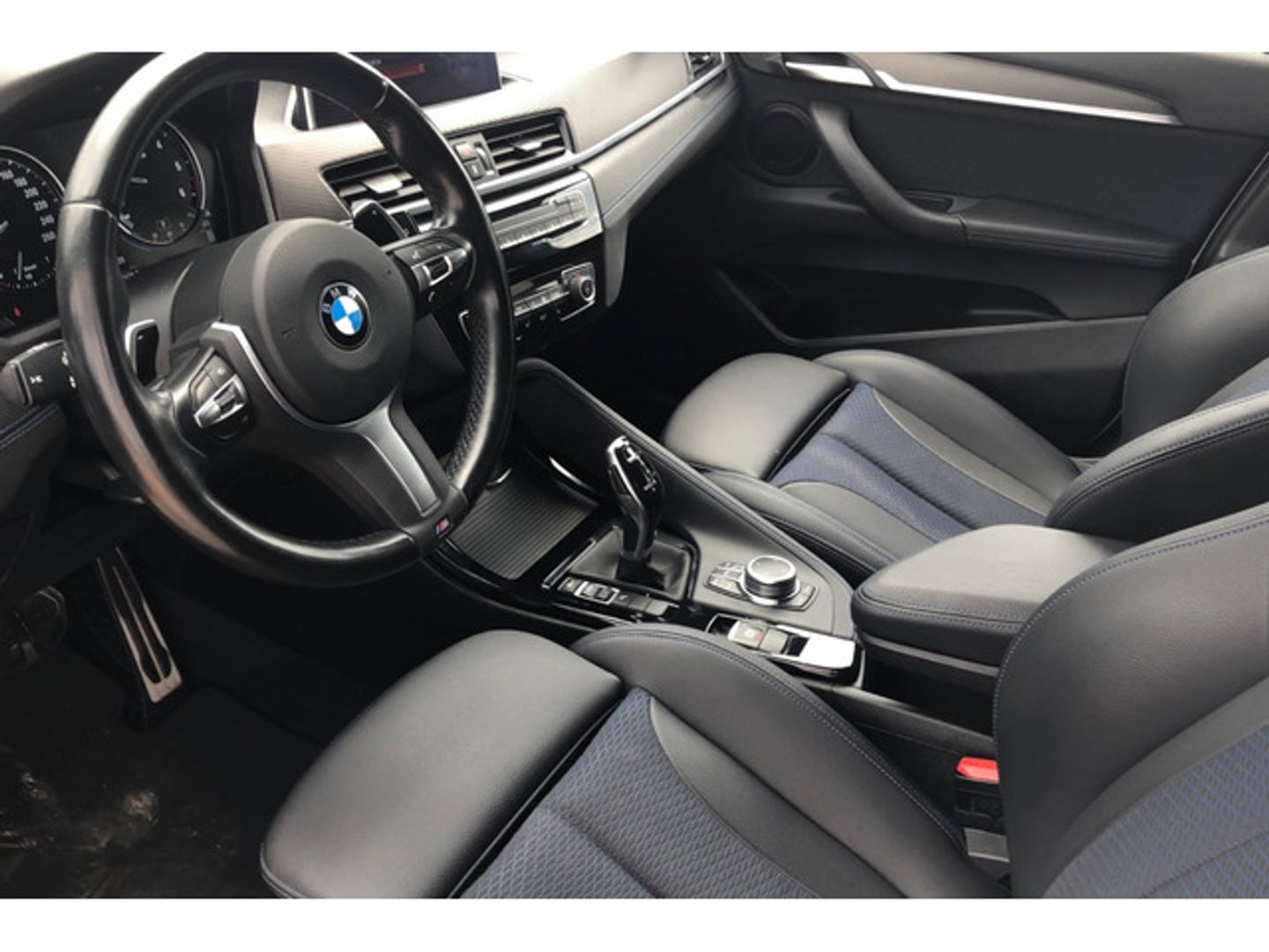 BMW X2 sDrive18d Business 110 kW (150 CV)
