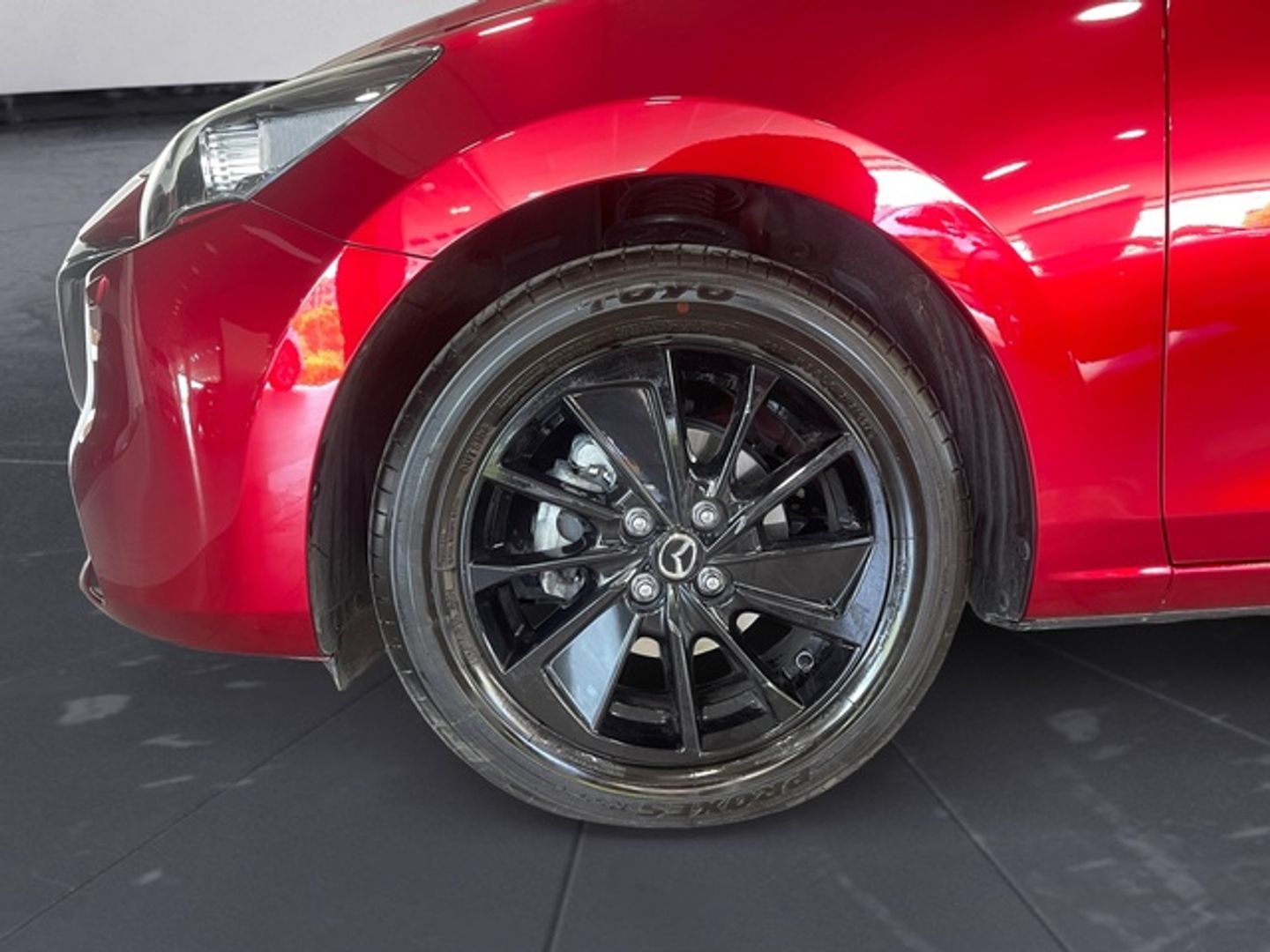 Mazda Mazda 2 1.5 G e-SKYACTIV Homura Aka 66 kW (90 CV)