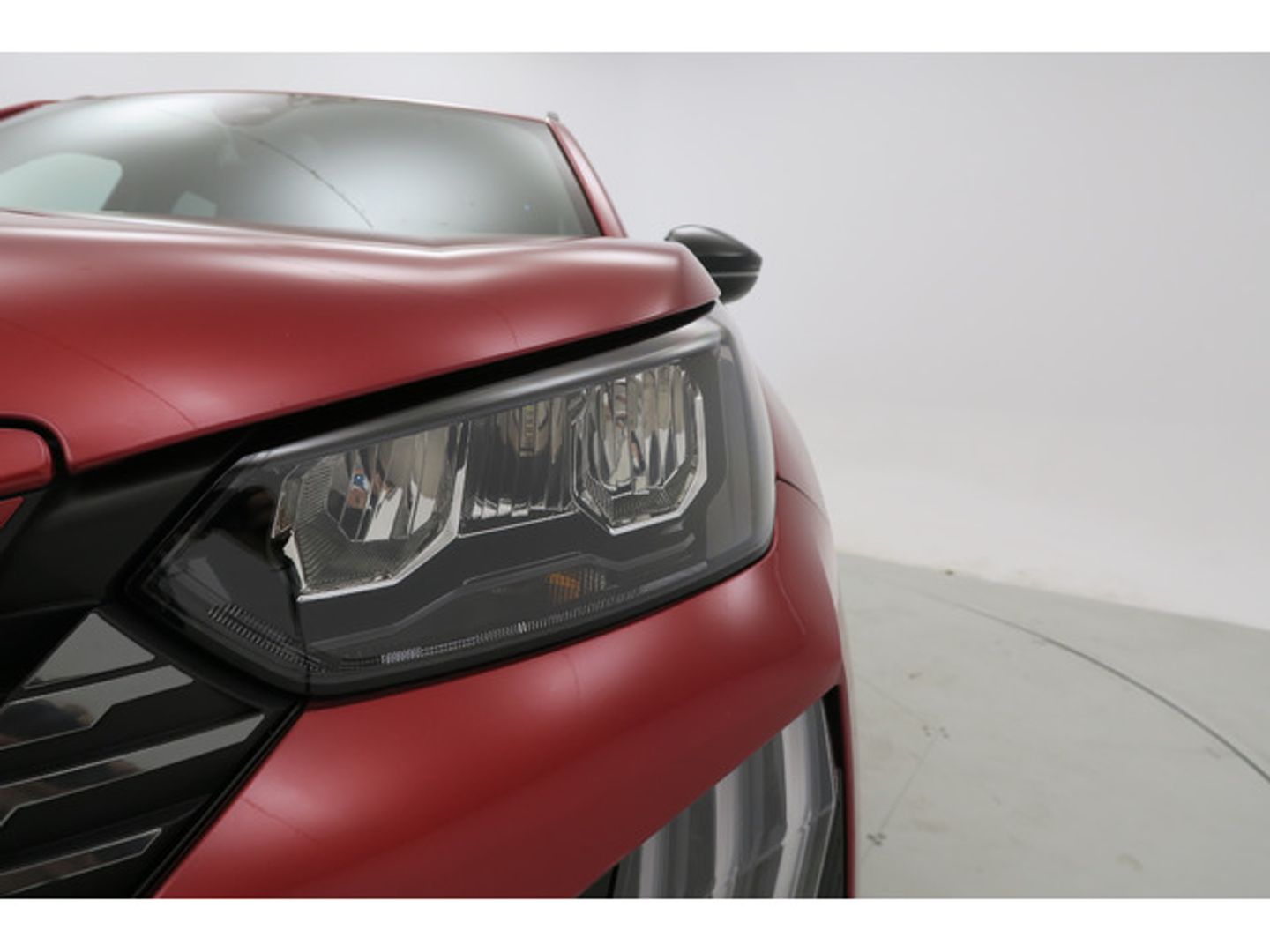 Peugeot 2008 BlueHDi 130 S&S Allure EAT8 96 kW (130 CV)
