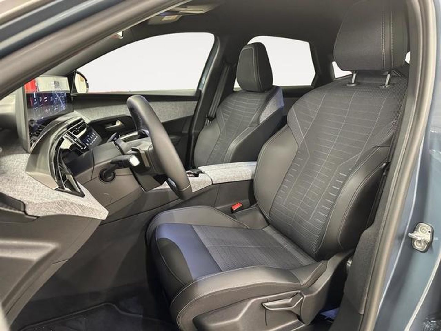 Peugeot 3008 Allure Hybrid eDCS6 100 kW (136 CV)