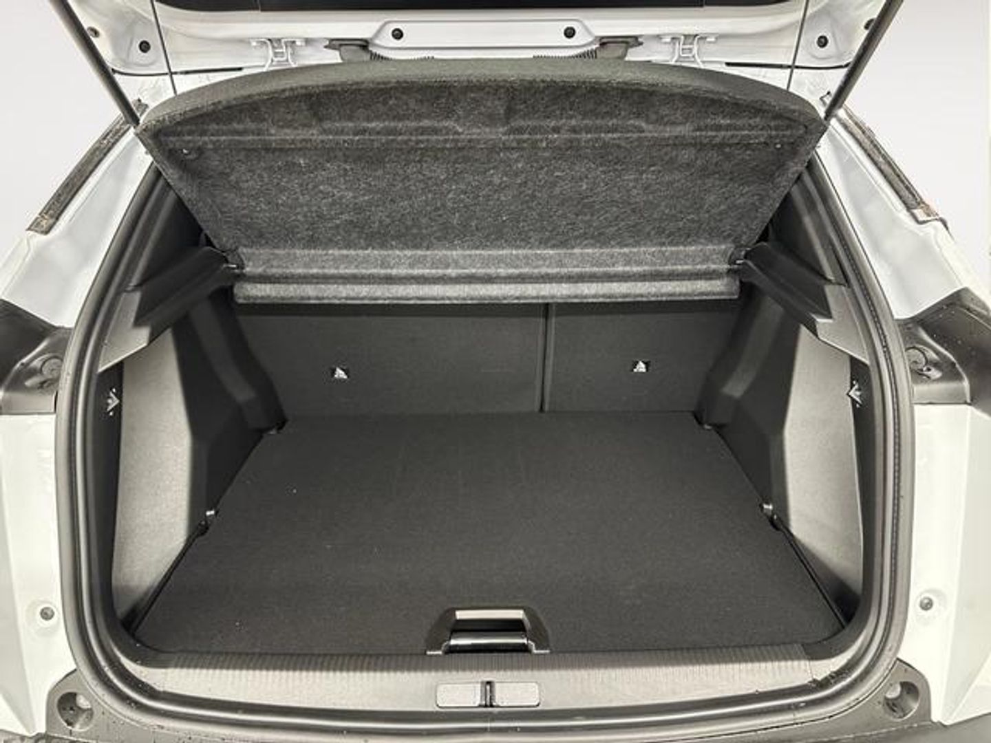 Peugeot 2008 PureTech 100 S&S Allure 75 kW (100 CV)