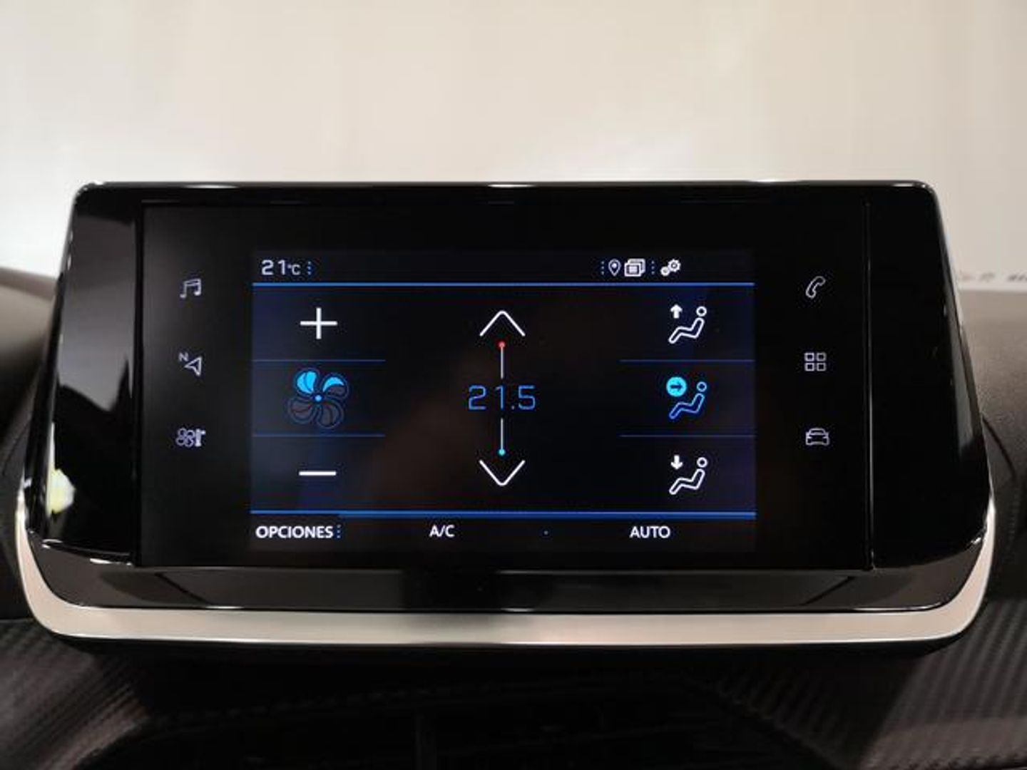 Peugeot 2008 PureTech 100 S&S Allure 75 kW (100 CV)