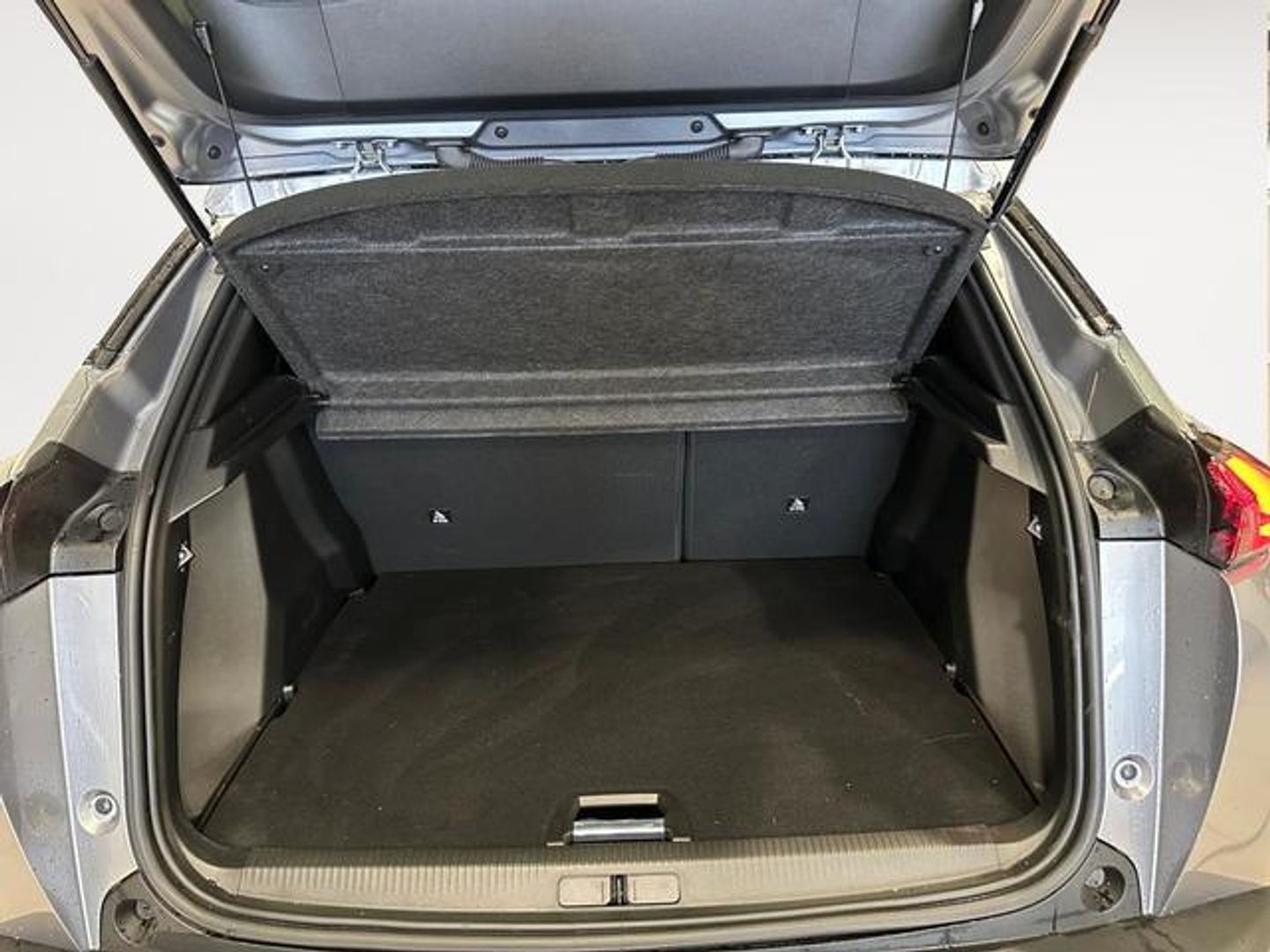Peugeot 2008 PureTech 100 S&S Allure 75 kW (100 CV)