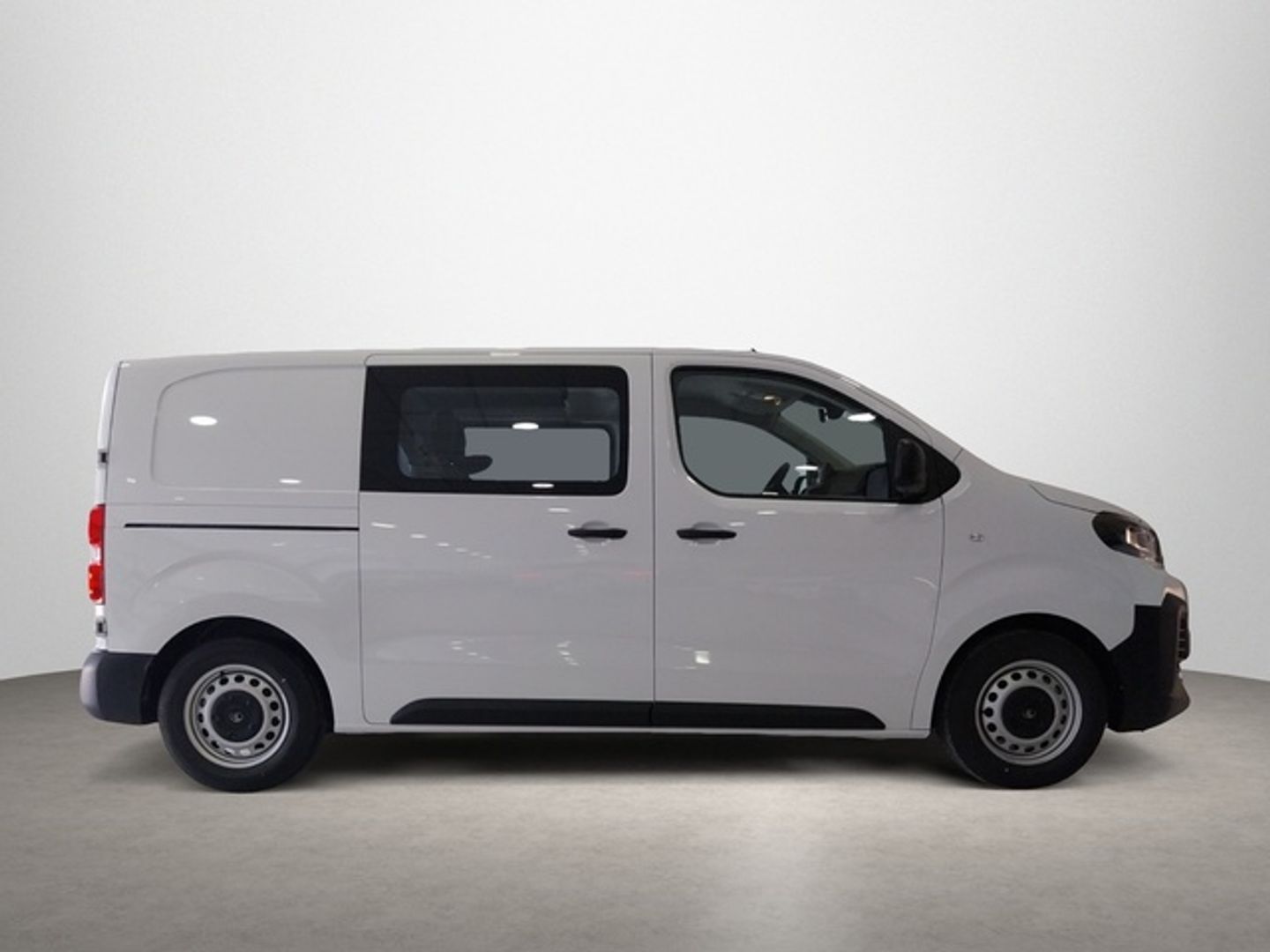 Citroen Jumpy Furgon BlueHDI 145 S&S Talla M 107 kW (145 CV)