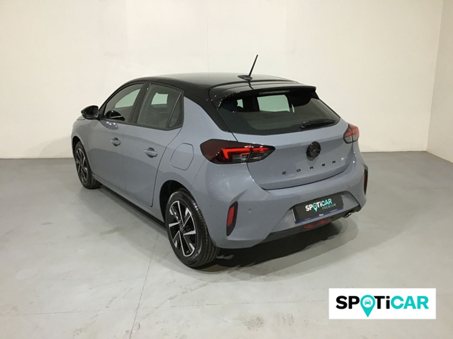 Opel Corsa 1.2T XHT GS 74 kW (100 CV)