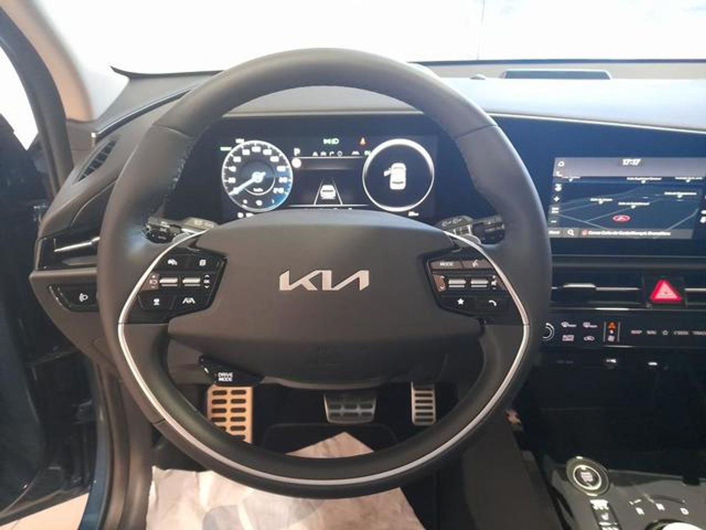Kia Niro 1.6 GDi HEV Emotion 104 kW (141 CV)