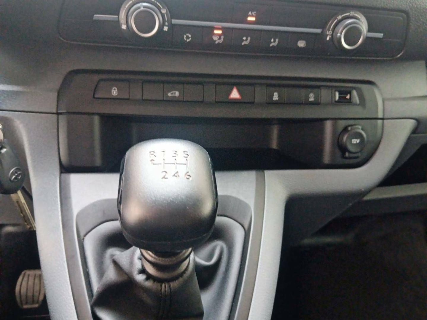 Toyota Proace Furgon 2.0 D Comfort L2H1 90 kW (122 CV)