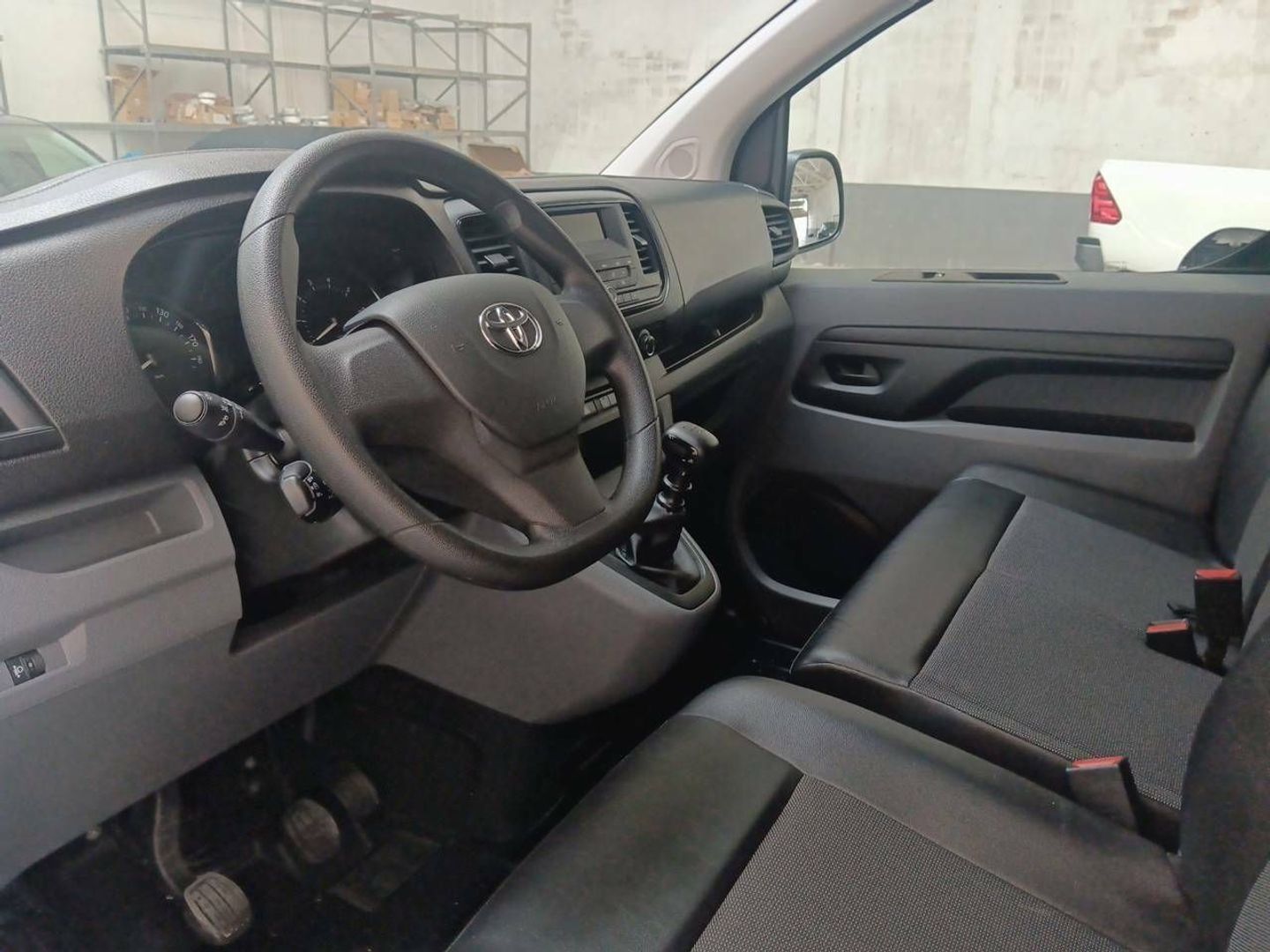 Toyota Proace Furgon 2.0 D Comfort L2H1 90 kW (122 CV)