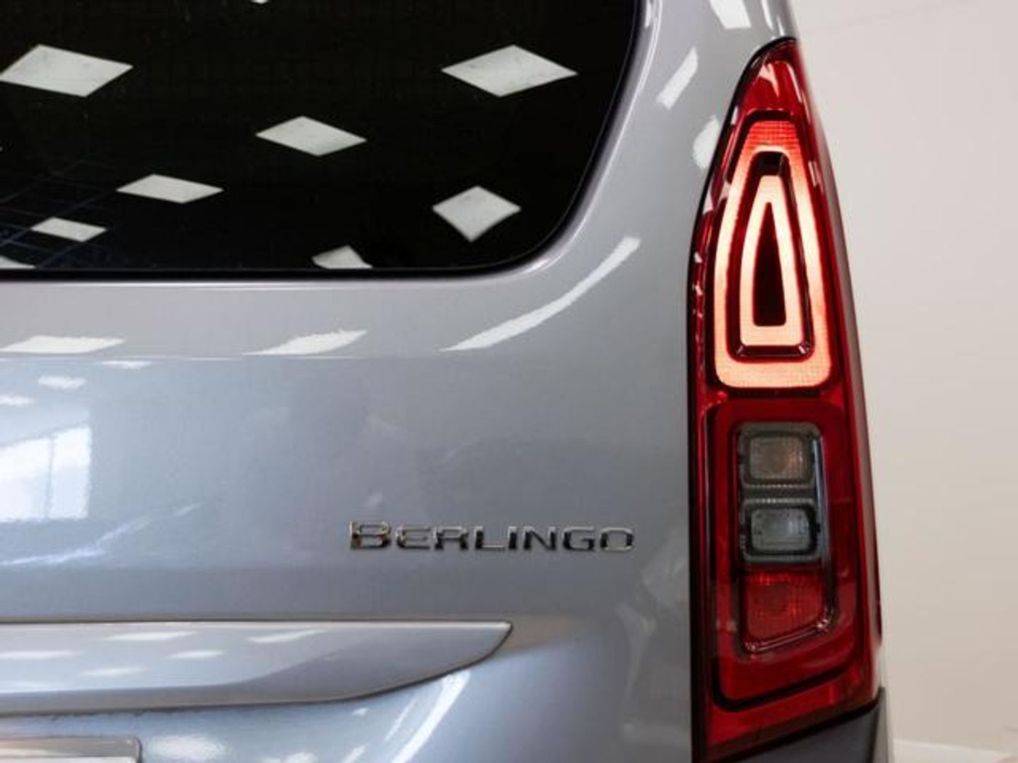 Citroen Berlingo BlueHDi 130 S&S Talla M Shine EAT8 96 kW (130 CV)