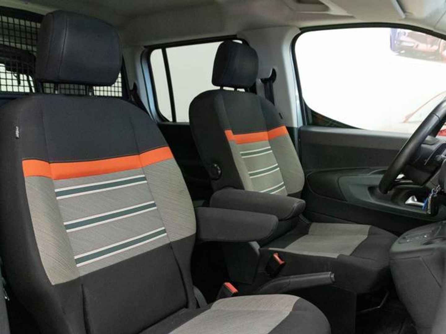 Citroen Berlingo BlueHDi 130 S&S Talla M Shine EAT8 96 kW (130 CV)