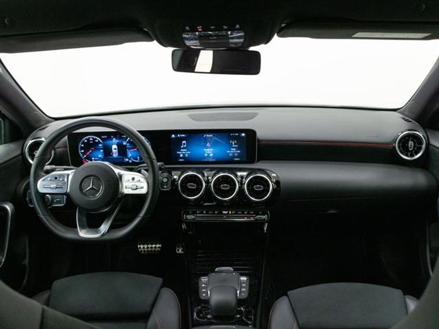 Mercedes-Benz Clase A 200 120 kW (163 CV)