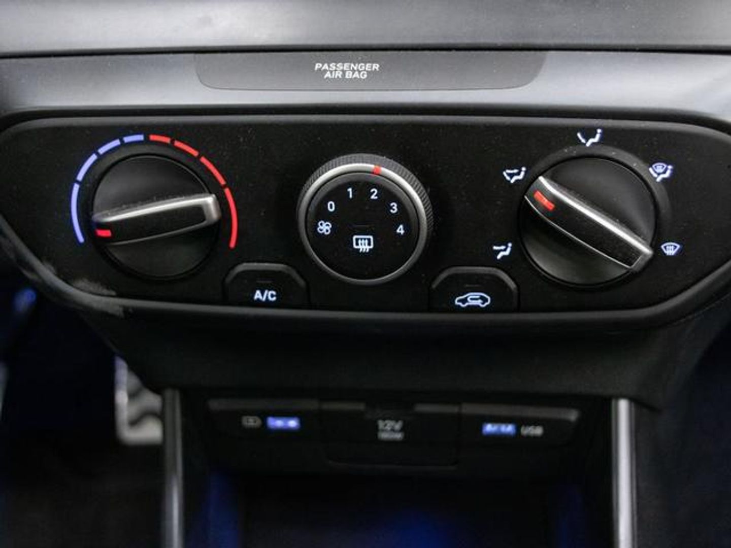 Hyundai Bayon 1.0 TGDI 48V Maxx DCT 74 kW (100 CV)