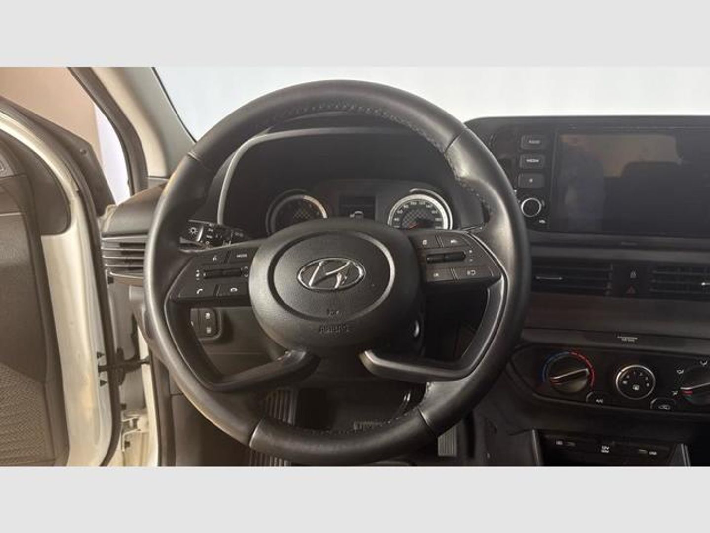 Hyundai i20 1.0 TGDI SLX DCT 74 kW (100 CV)