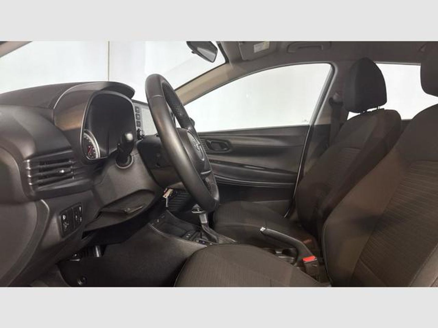 Hyundai i20 1.0 TGDI SLX DCT 74 kW (100 CV)