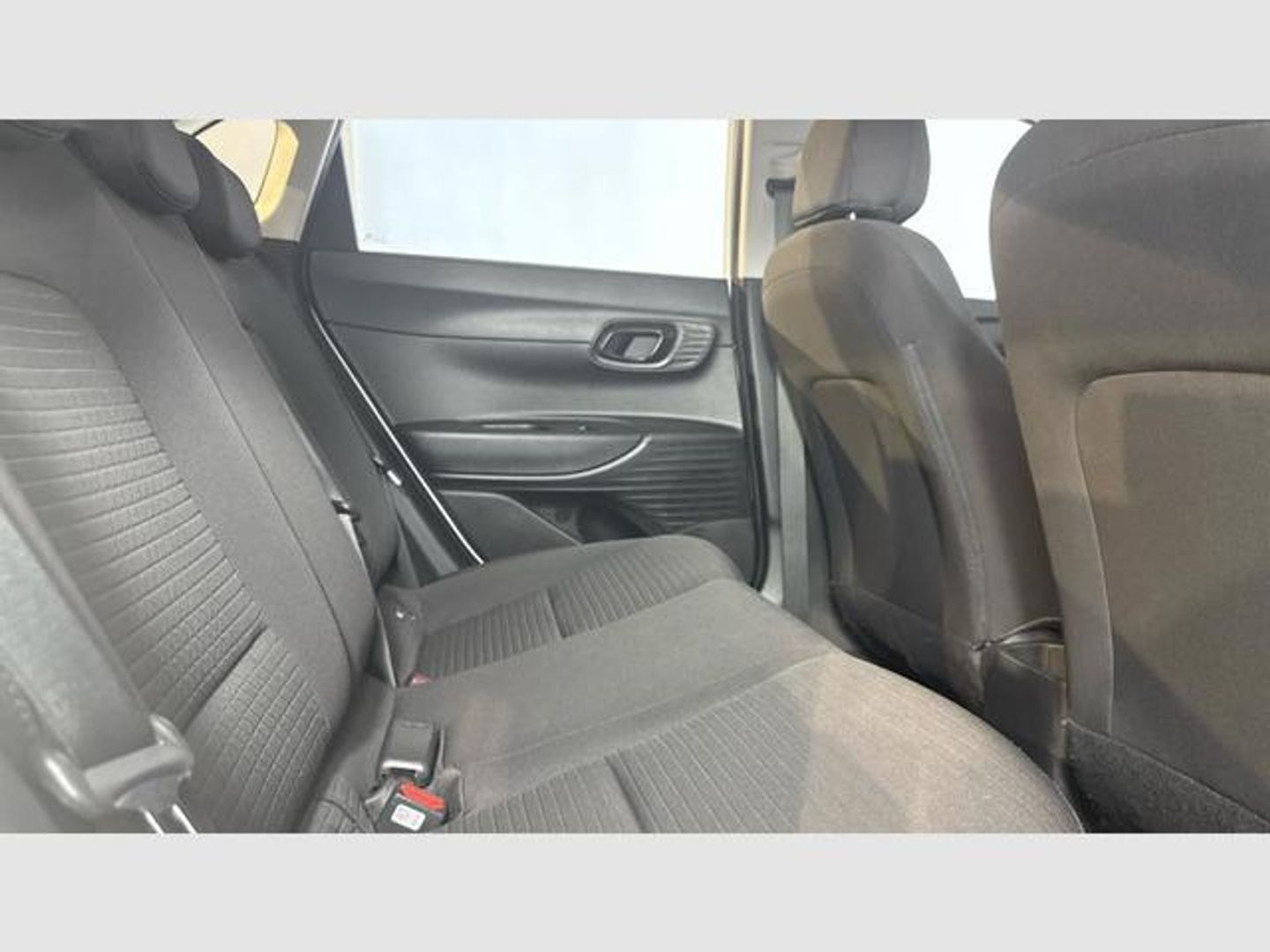 Hyundai i20 1.0 TGDI SLX DCT 74 kW (100 CV)