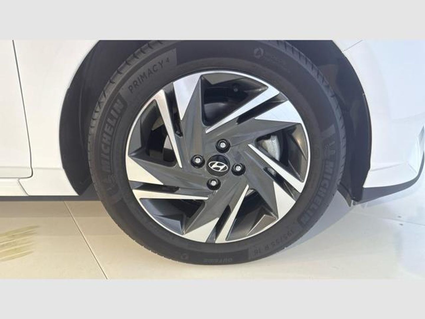 Hyundai i20 1.0 TGDI SLX DCT 74 kW (100 CV)