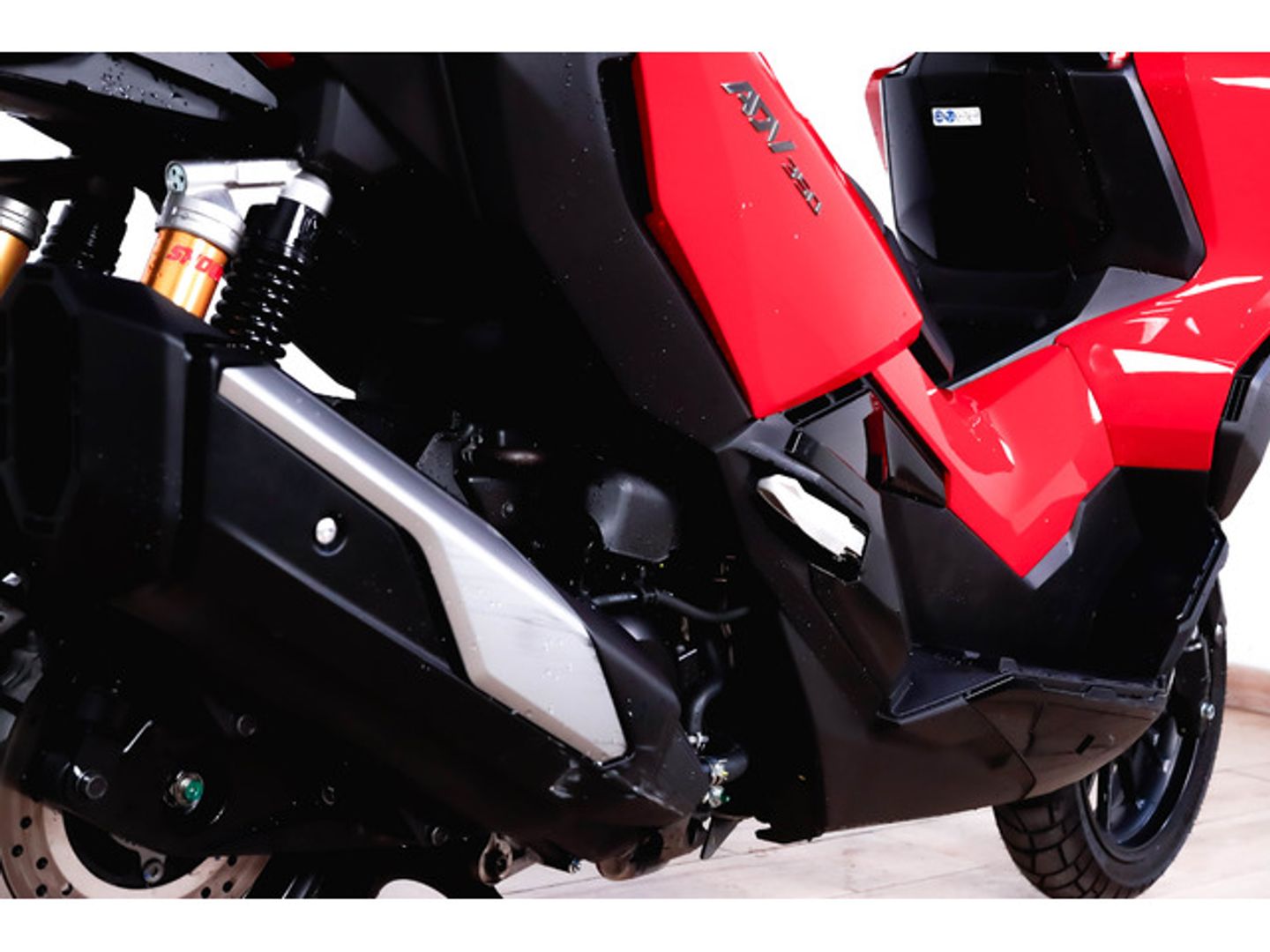 Honda ADV 350