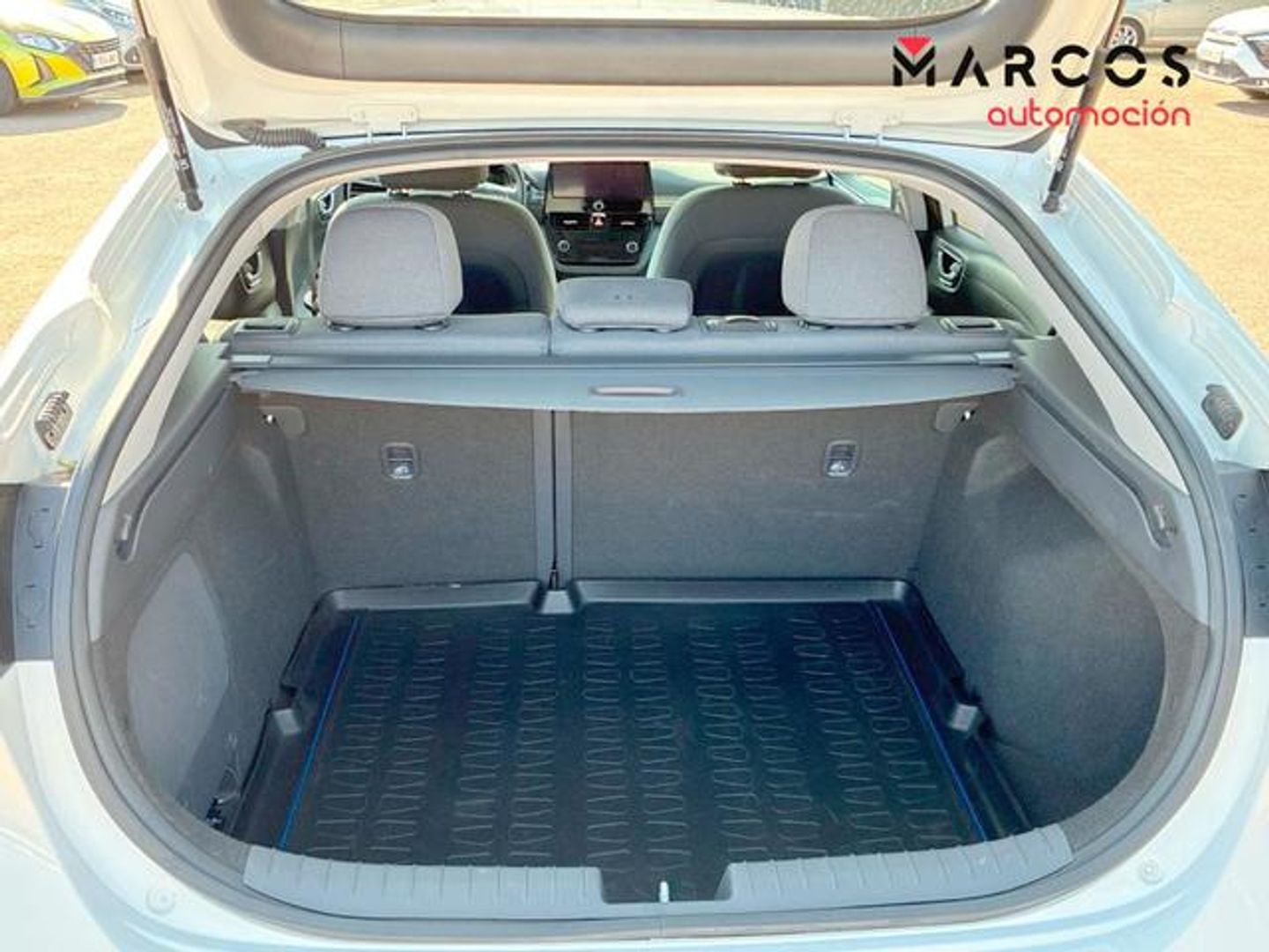 Hyundai Ioniq 1.6 GDI HEV Tecno DCT 104 kW (141 CV)