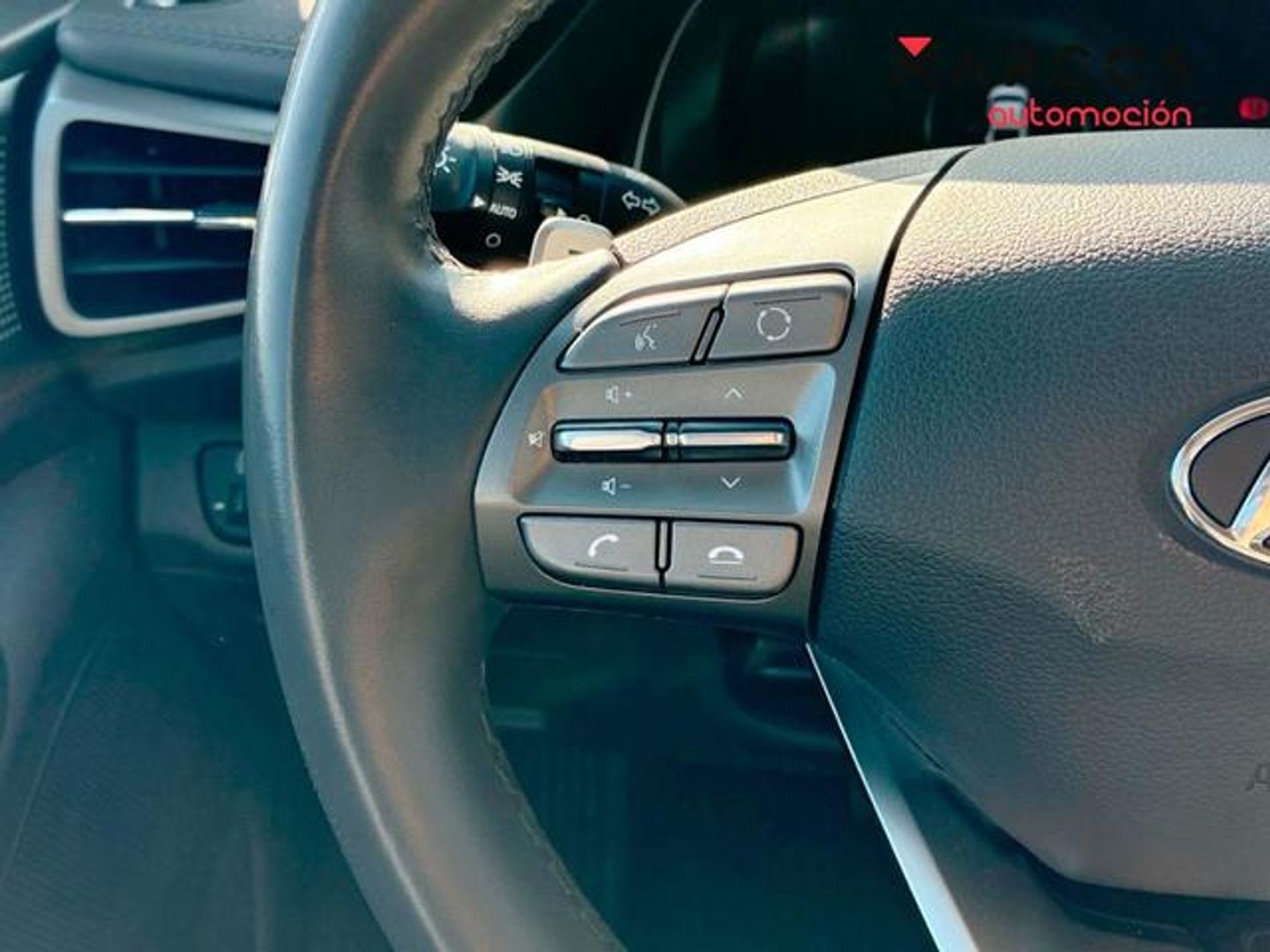 Hyundai Ioniq 1.6 GDI HEV Tecno DCT 104 kW (141 CV)
