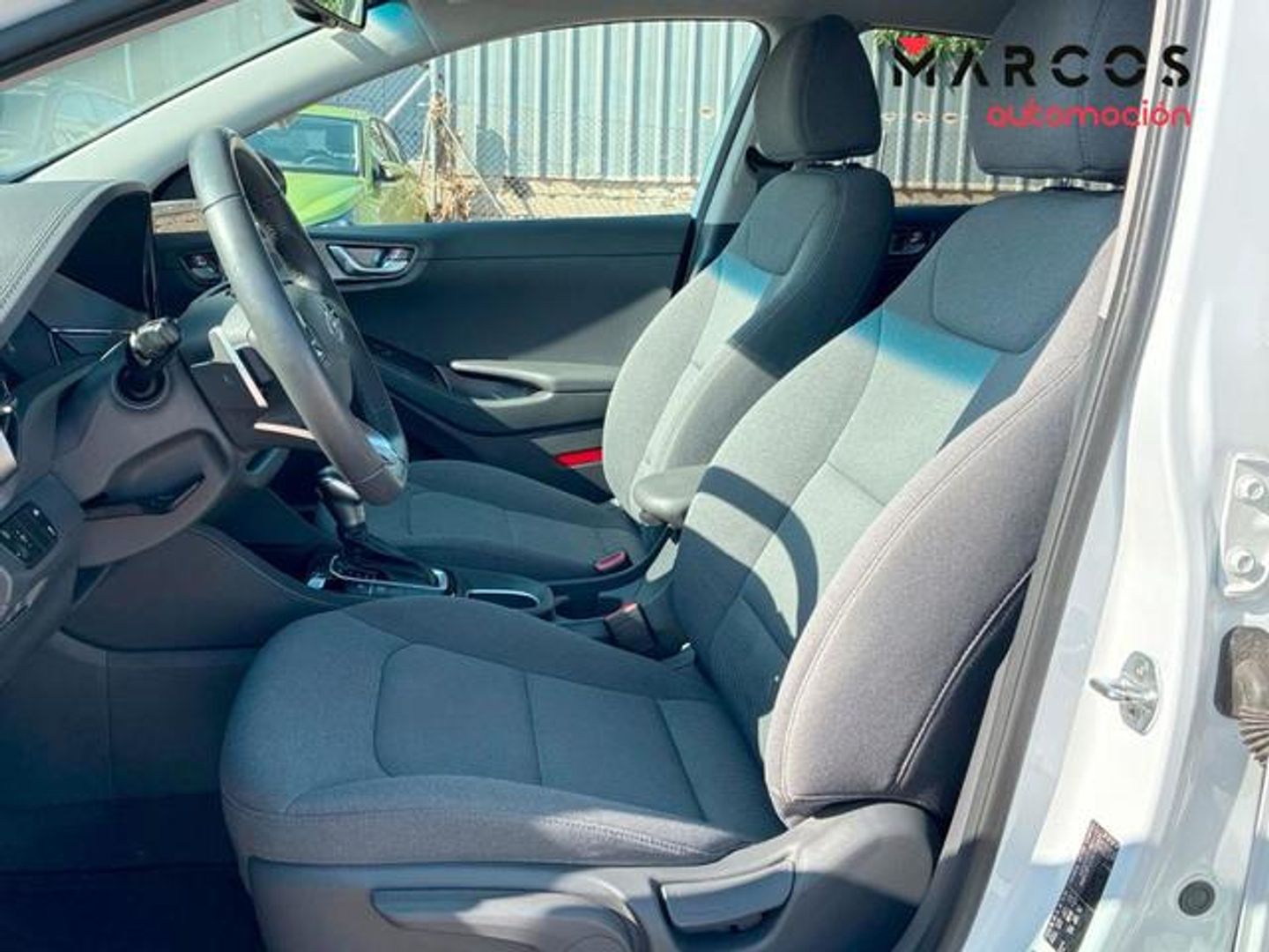 Hyundai Ioniq 1.6 GDI HEV Tecno DCT 104 kW (141 CV)